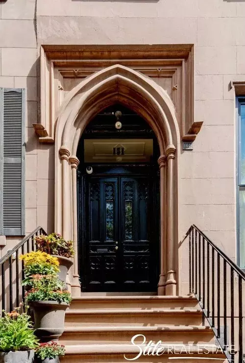 151 AVE B, Manhattan, NY 10009