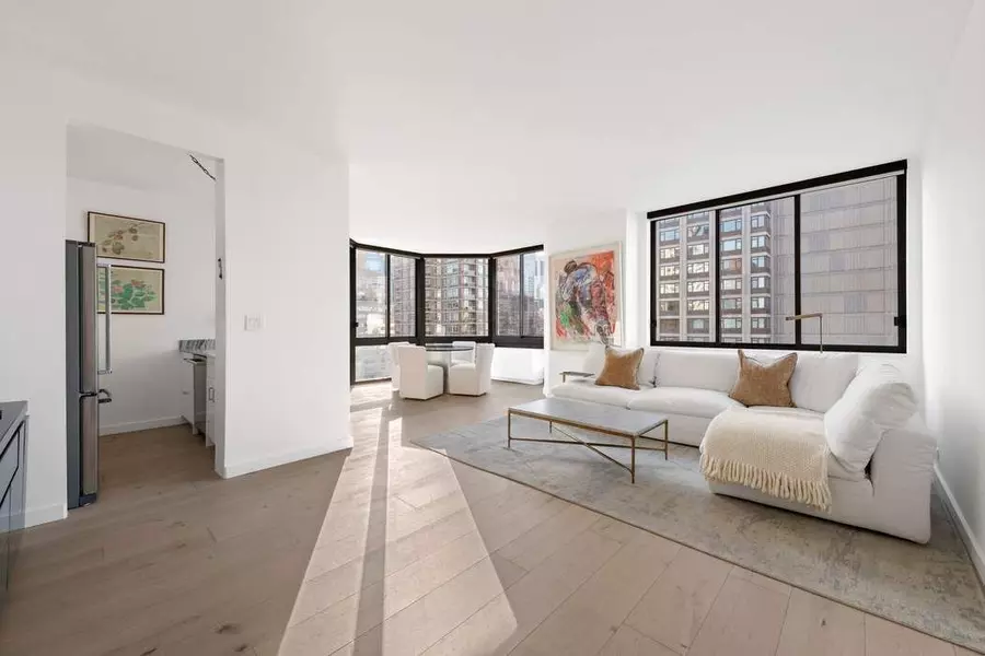 200 E 65th Street #12A, Manhattan, NY 10065