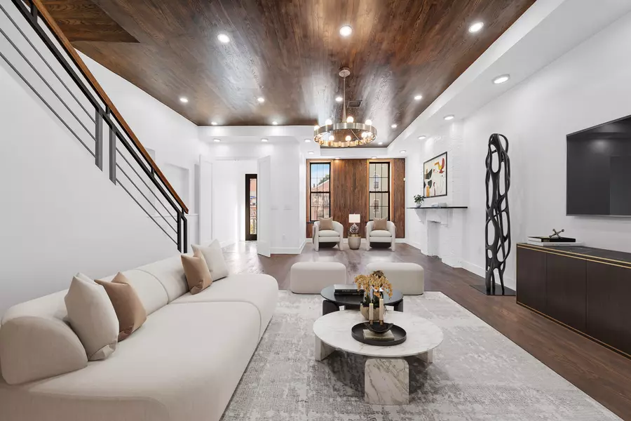 1085 HANCOCK Street, Brooklyn, NY 11221