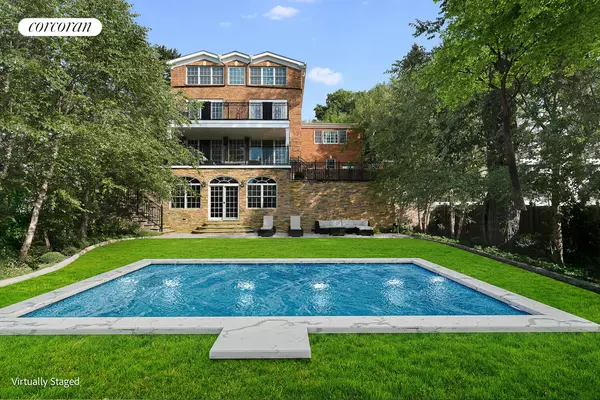 Bronx, NY 10463,3061 SCENIC Place