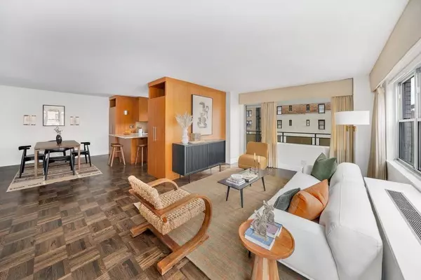 Manhattan, NY 10023,15 W 72nd Street #7C