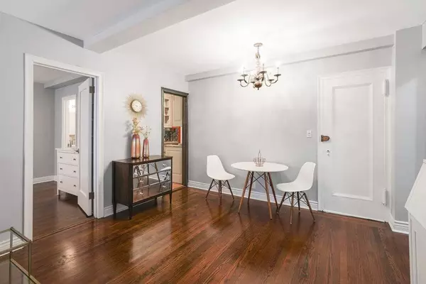 Manhattan, NY 10017,321 E 43rd Street #308