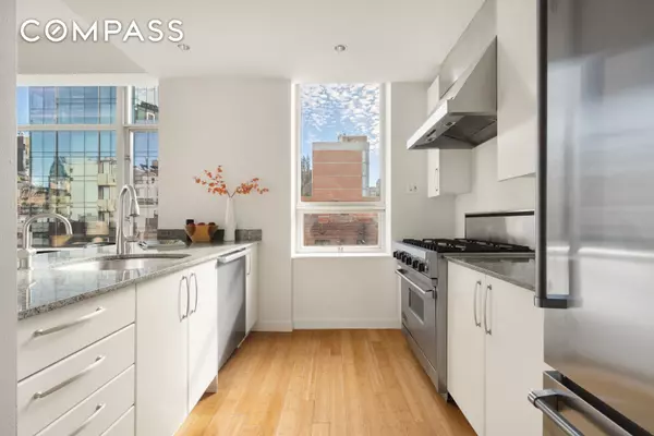 Manhattan, NY 10011,201 W 17th Street #7A