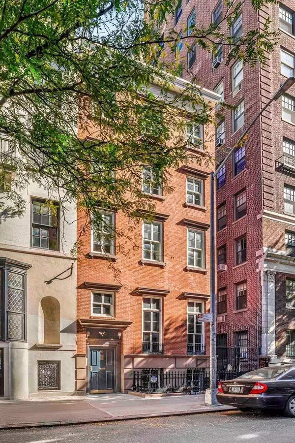 69 Washington Place #3/4/5, Manhattan, NY 10011