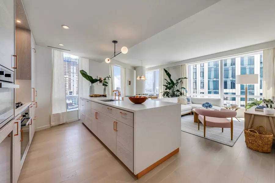 1 CITY Point #31F, Brooklyn, NY 11201