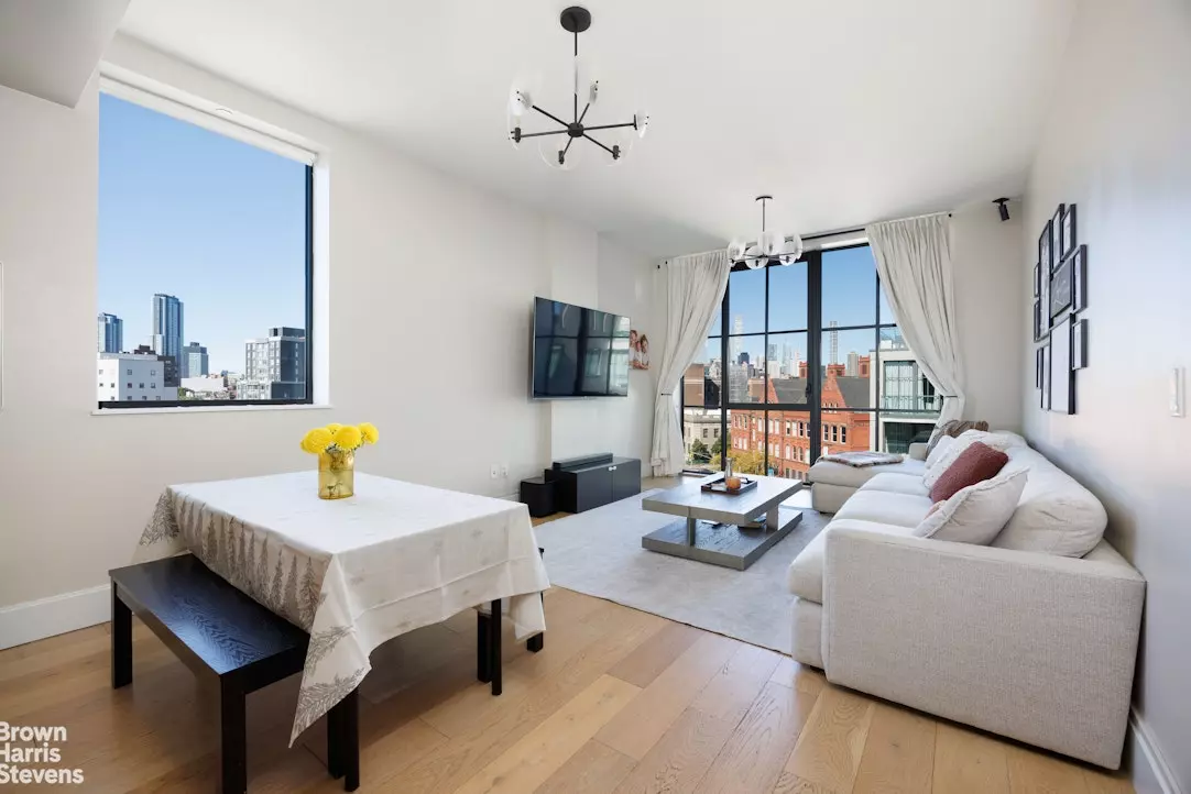 Queens, NY 11101,22-18 JACKSON Avenue #713