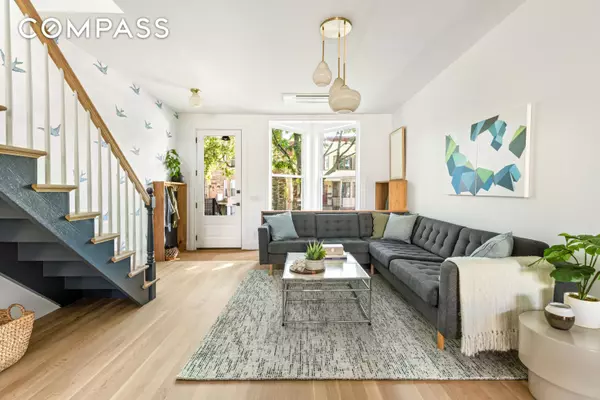 102 E 4th Street, Brooklyn, NY 11218