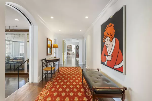 350 W 57TH Street #19C, Manhattan, NY 10019