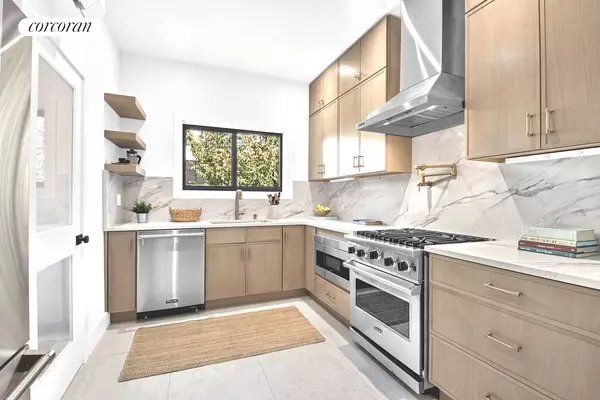 Brooklyn, NY 11218,87 SHERMAN Street