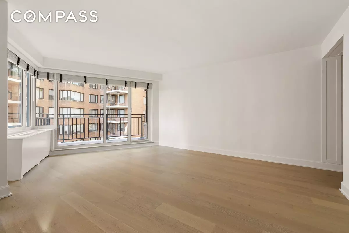 Manhattan, NY 10022,60 Sutton Place S #6HN