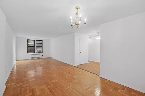 Manhattan, NY 10075,330 E 80TH Street #2A
