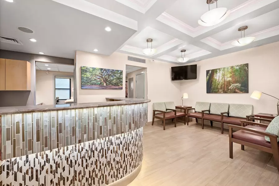 121 E 60TH Street #3B, Manhattan, NY 10022