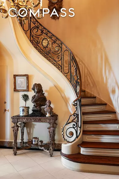 990 5th Avenue #8/9, Manhattan, NY 10075