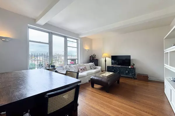 Manhattan, NY 10025,444 CENTRAL Park W #12G