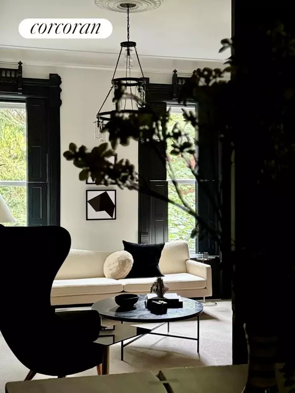 Brooklyn, NY 11215,226 6TH Avenue