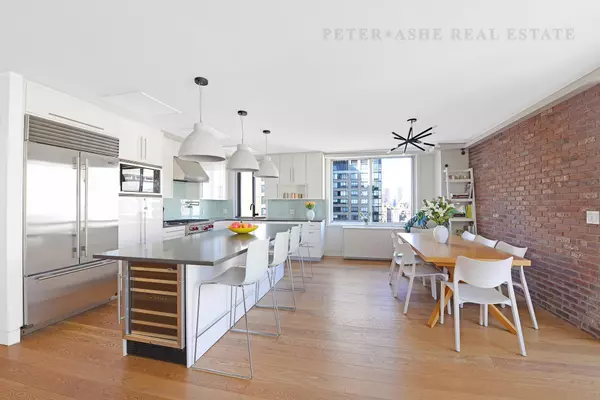 Manhattan, NY 10065,220 E 65th Street #21-M