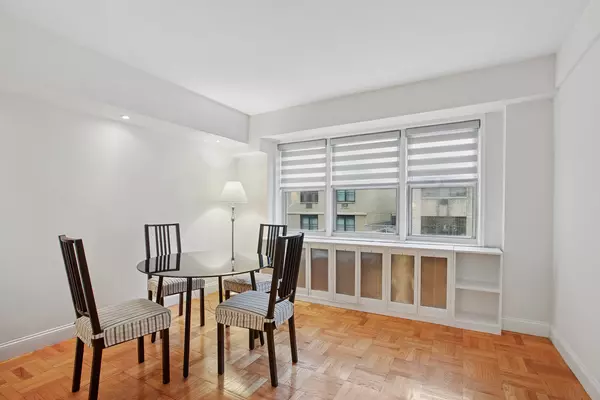 Manhattan, NY 10017,321 E 45TH Street #11H