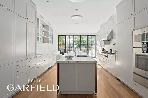 Manhattan, NY 10011,354 W 20th Street