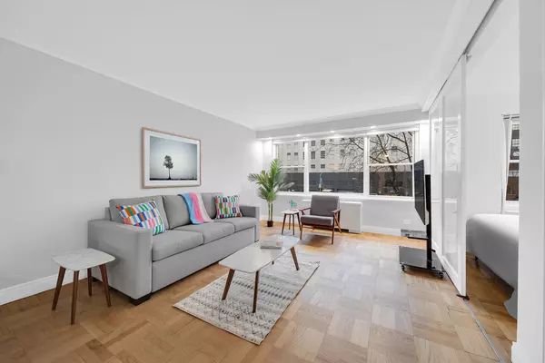 150 E 61ST Street #3K, Manhattan, NY 10065