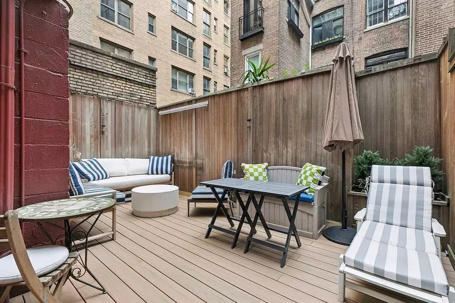 255 W 92nd Street #1B, Manhattan, NY 10025