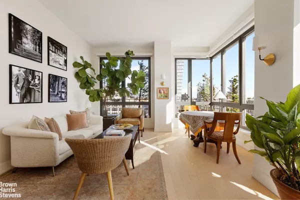 Brooklyn, NY 11238,550 VANDERBILT Avenue #901