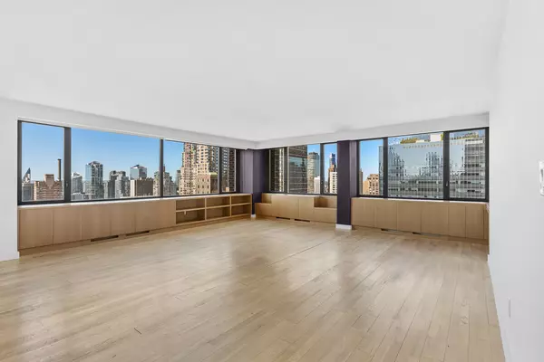 322 W 57TH Street #38D1, Manhattan, NY 10019