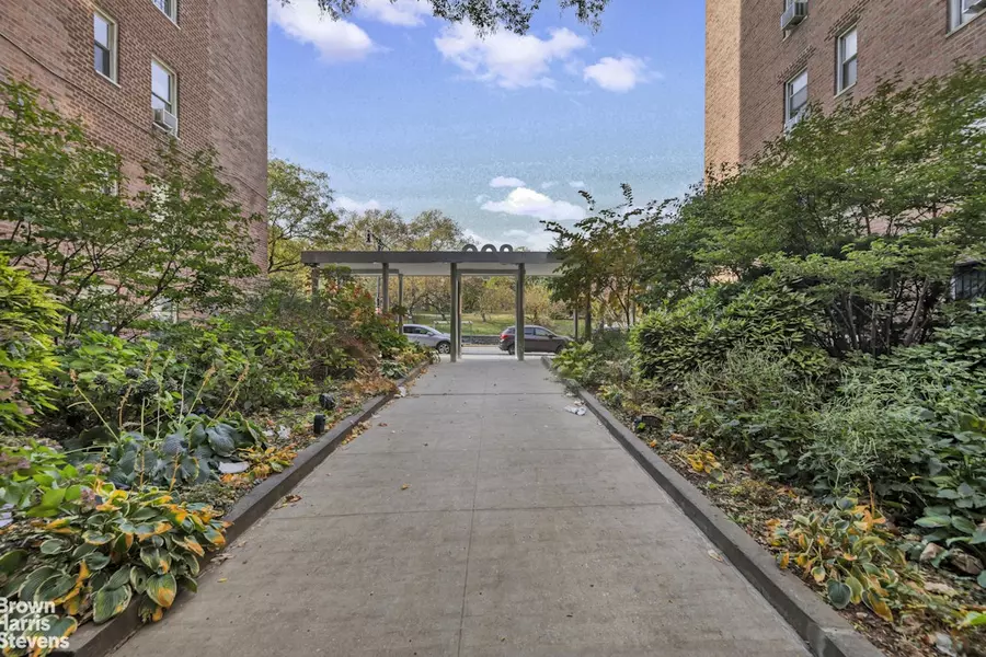 800 GRAND CONCOURSE #6CS, Bronx, NY 10451
