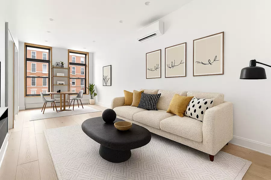 983 MANHATTAN Avenue #1, Brooklyn, NY 11222