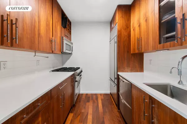 Manhattan, NY 10006,88 GREENWICH Street #3103