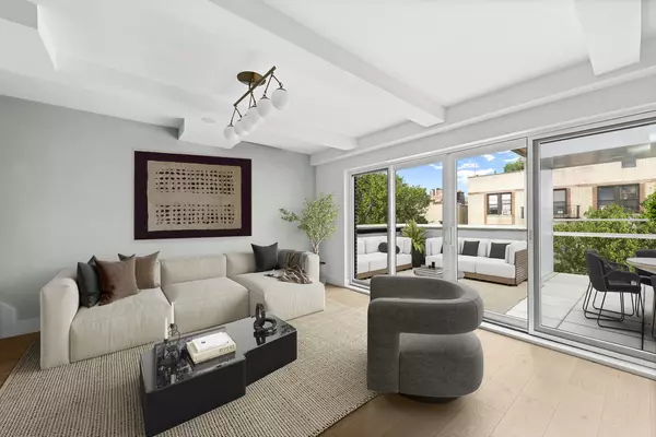 1811 MENAHAN Street #4, Queens, NY 11385