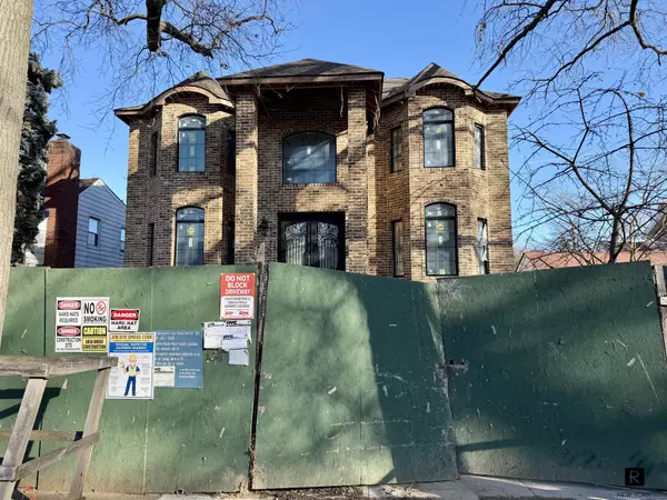 Queens, NY 11365,65-47 167th Street