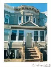 Queens, NY 11421,87-28 88th Street