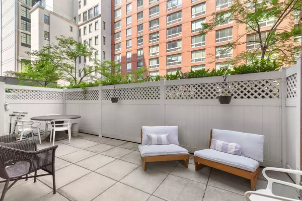 555 W 23RD Street #3QS, Manhattan, NY 10011