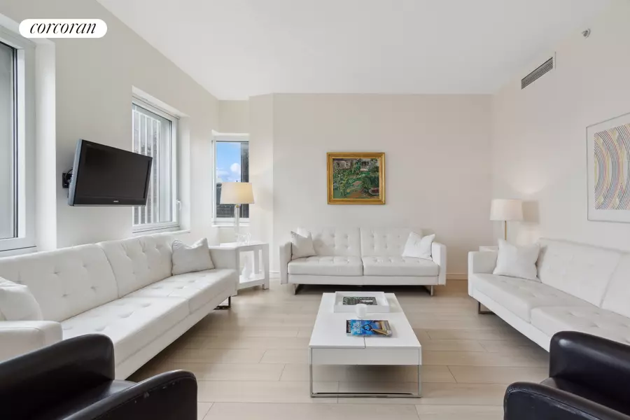 70 W 45TH Street #PH2, Manhattan, NY 10036