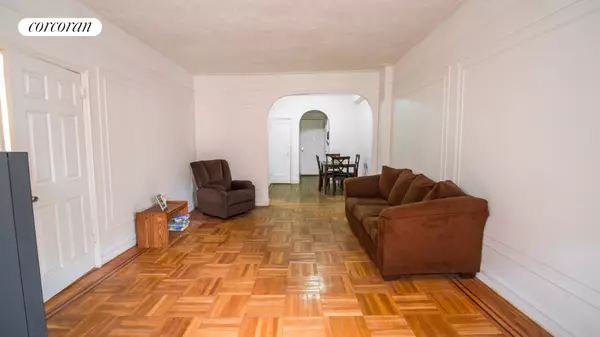 Bronx, NY 10462,754 BRADY Avenue #303