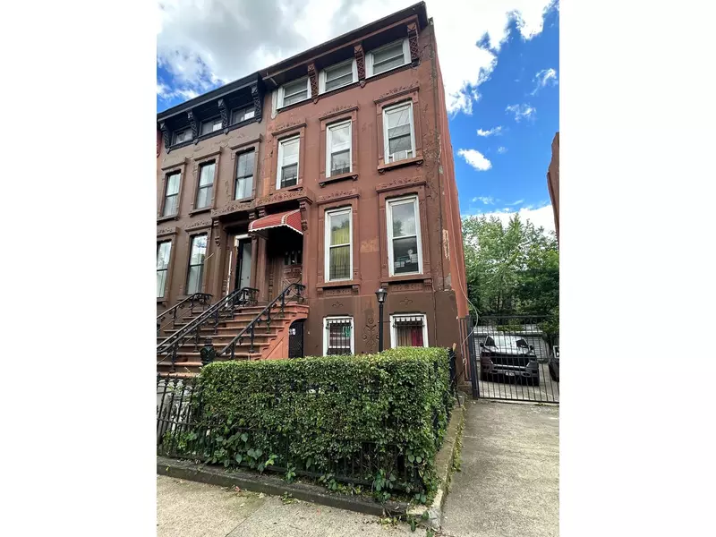 536 MONROE Street, Brooklyn, NY 11221