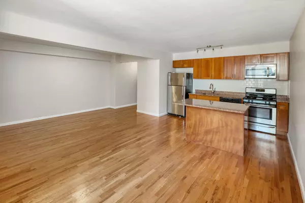 Brooklyn, NY 11218,160 OCEAN Parkway #4F