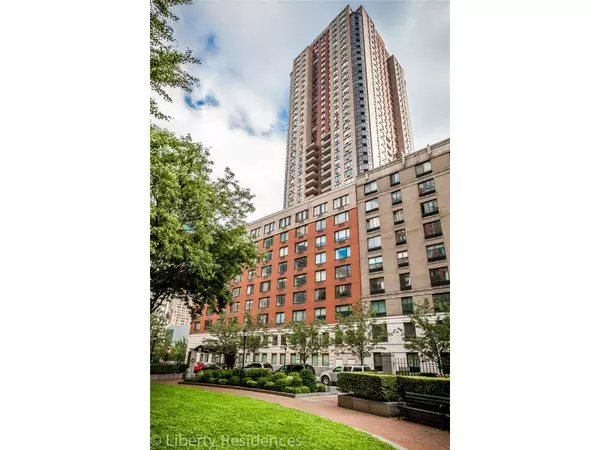 Manhattan, NY 10280,200 RECTOR Place #35D