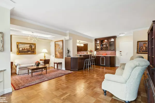 Manhattan, NY 10022,60 SUTTON Place S #12NN