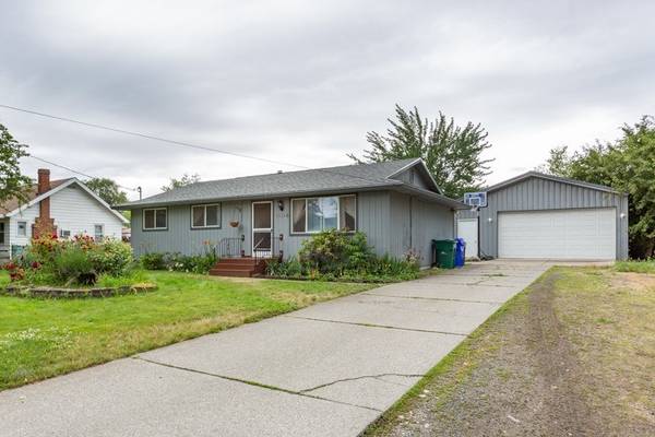 11116 E 4th Ave, Spokane Valley, WA 99206