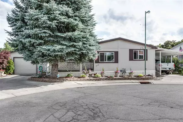 216 S Blueberry Pl, Spokane Valley, WA 99016