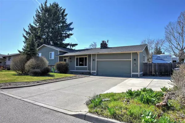 1710 S Early Dawn Dr, Spokane Valley, WA 99037