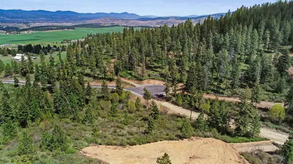 Greenacres, WA 99016,6801 S Bridle Trail Ln