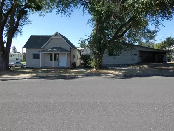 304-308 Vine St, Cheney, WA 99004