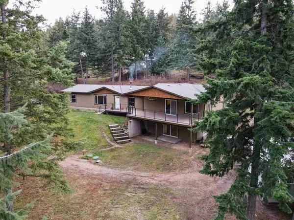 17708 N Mountain Top Ln, Mead, WA 99021