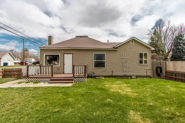 303 S Lefevre St, Medical Lake, WA 99022