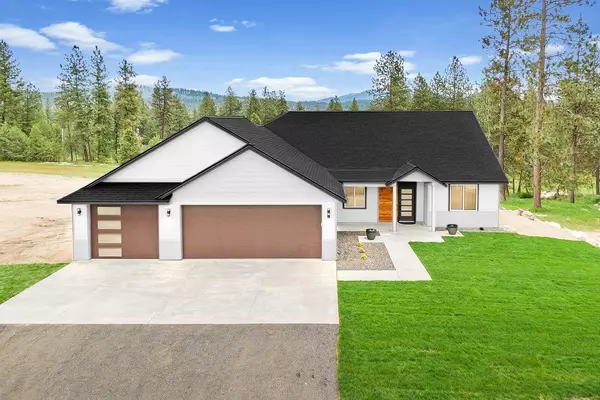 4219 E Molly Jean Ln, Chattaroy, WA 99003