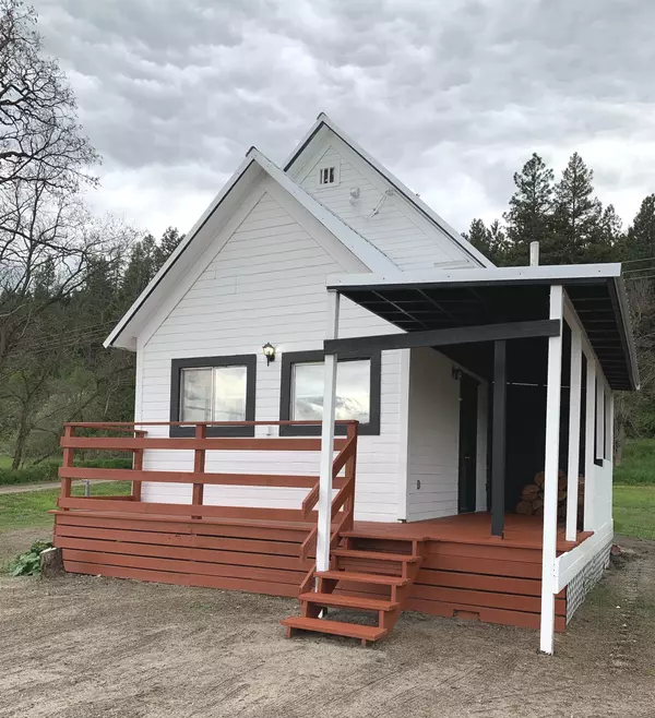 19762 Westside Calispel Rd, Cusick, WA 99119