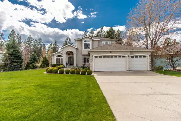 5210 S Fairfax Ln, Veradale, WA 99037