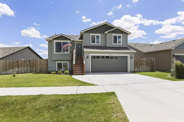 10327 W 9th Ave, Airway Heights, WA 99224